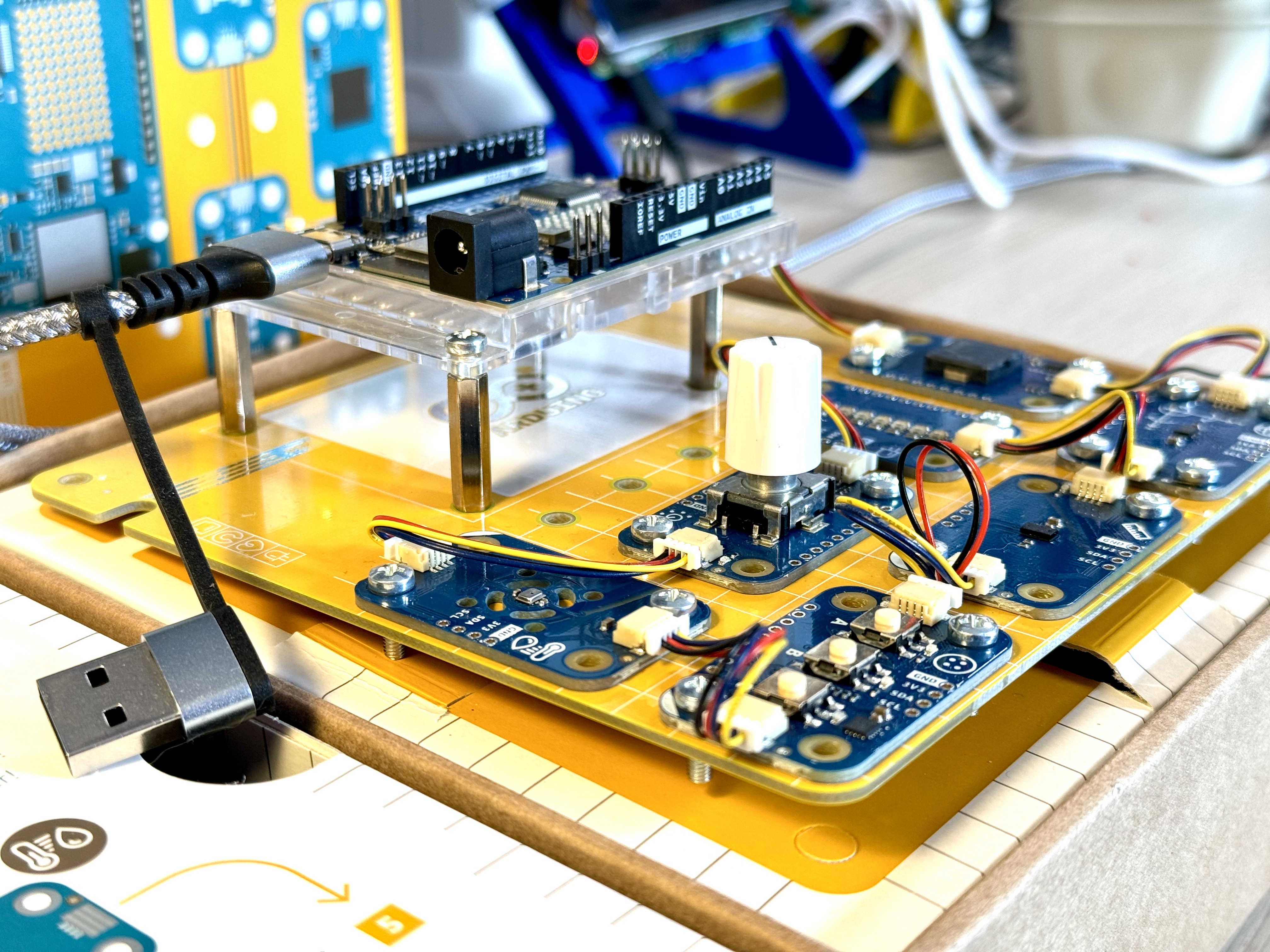 Arduino Plug and Make Kit